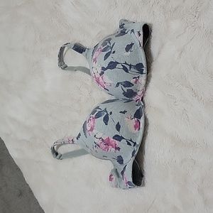 Lane Bryany/Cacique Boost Plunge Bra